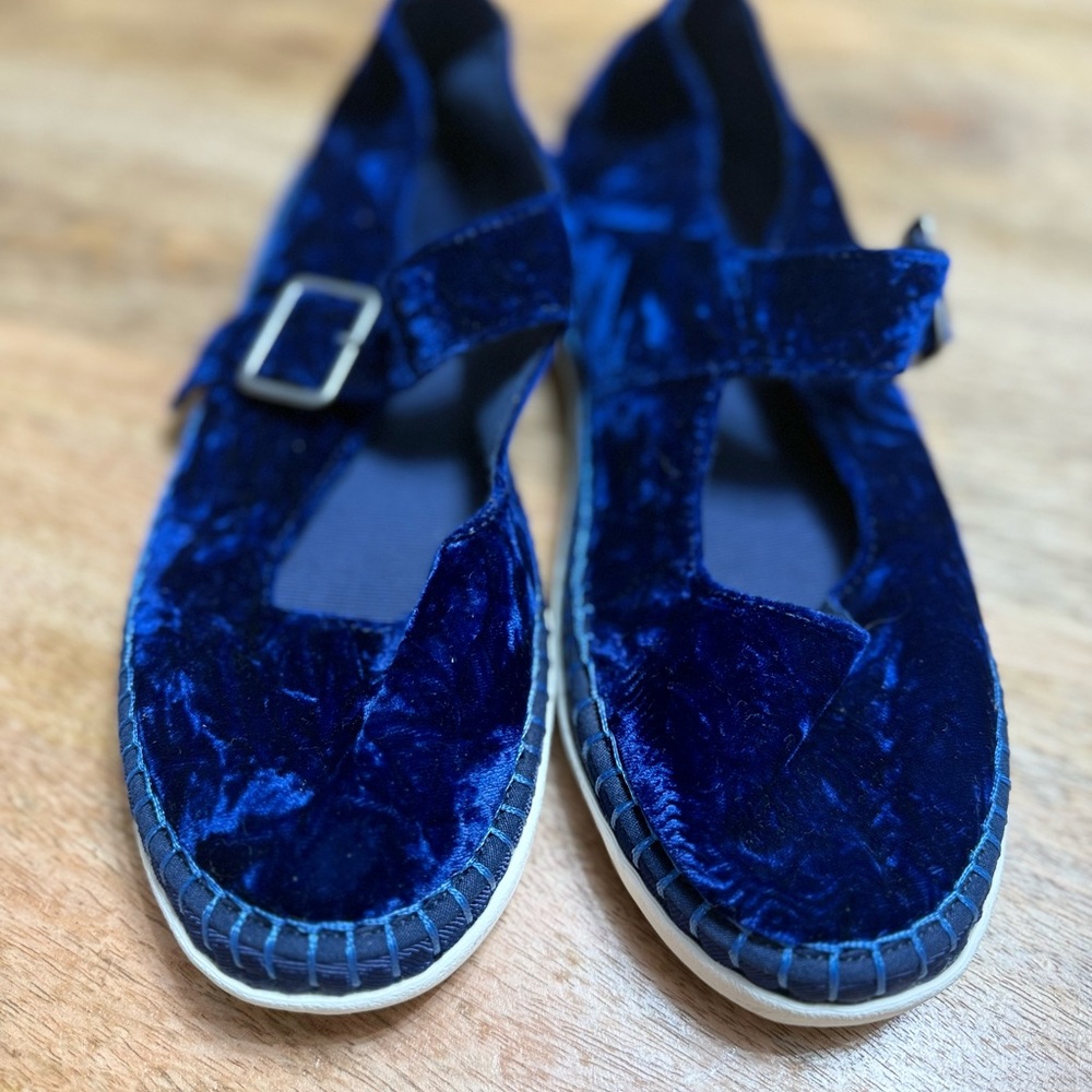 SeaVees Blue Crinkle Velvet Mary Jane Shoes